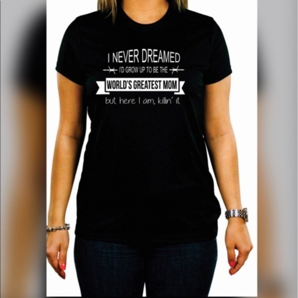 Greatest Mom Graphic Tee - Picture 2 of 2